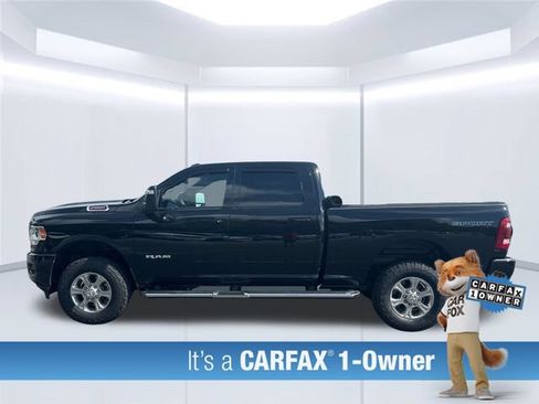 Used 2024 RAM 2500 Big Horn w/ Sport Appearance Package AWD/4WD image 4
