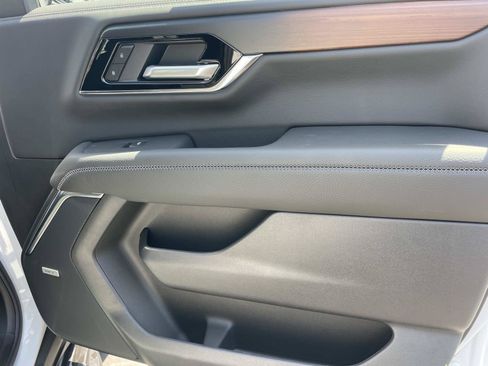 New 2026 GMC Yukon XL Denali w/ Advanced Technology Package AWD/4WD image 26