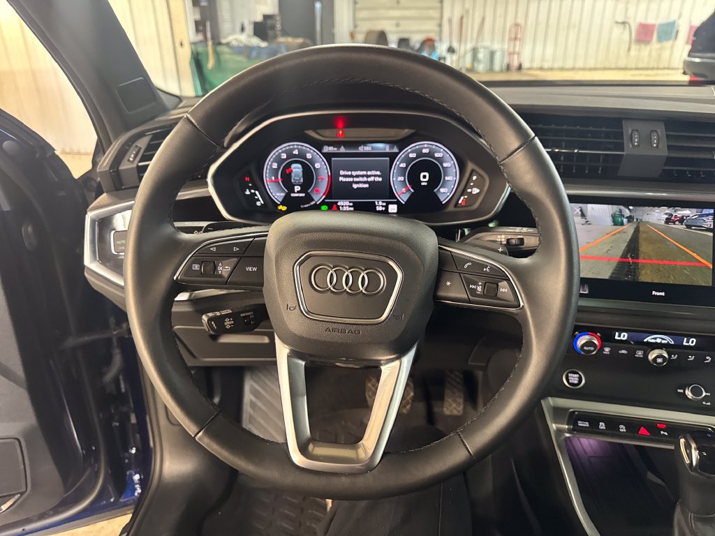 Certified 2025 Audi Q3 2.0T Premium Plus w/ Premium Plus Package AWD/4WD image 22