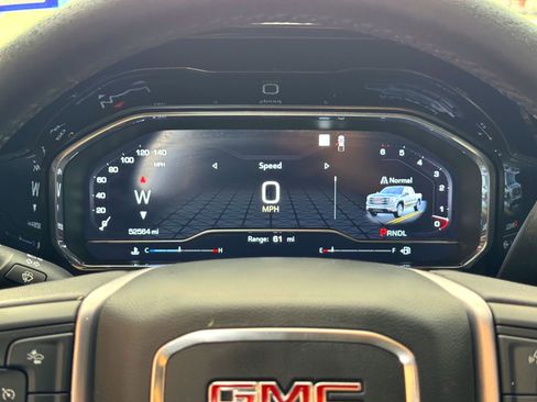 Used 2022 GMC Sierra 1500 Elevation image 27