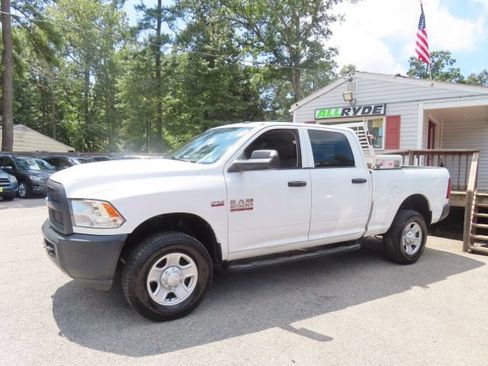 Used 2015 RAM 2500 Tradesman AWD/4WD image 1
