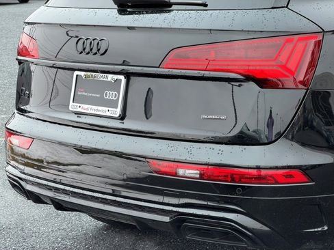 Certified 2024 Audi Q5 e Prestige w/ Prestige Package image 12