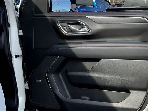 Used 2024 Chevrolet Tahoe RST w/ Luxury Package image 19