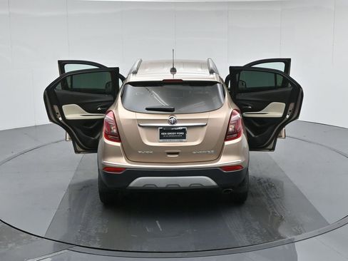 Used 2019 Buick Encore Preferred image 36