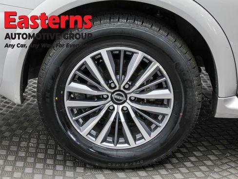 Used 2023 Nissan Armada SL image 35