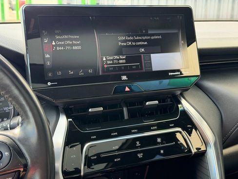 Used 2021 Toyota Venza Limited w/ Advanced Technology Package AWD/4WD image 13