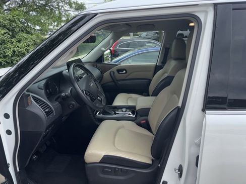 Used 2023 INFINITI QX80 Premium Select w/ Cargo Package AWD/4WD image 5