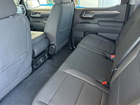 Used 2025 Chevrolet Silverado 1500 LT image 16