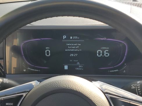 Used 2025 Kia Seltos S FWD image 28