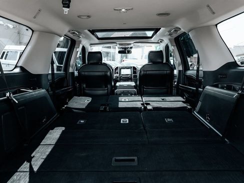 Used 2019 Ford Expedition Max Platinum AWD/4WD image 57