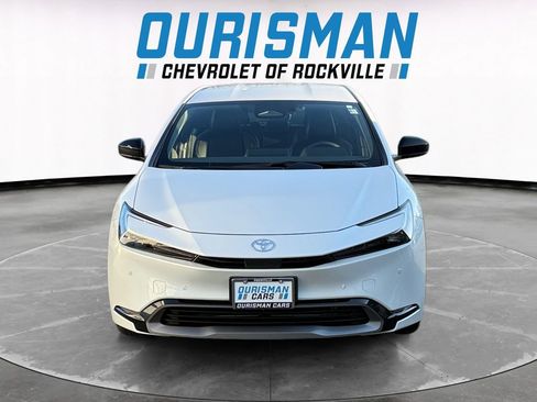 Used 2025 Toyota Prius XLE image 8