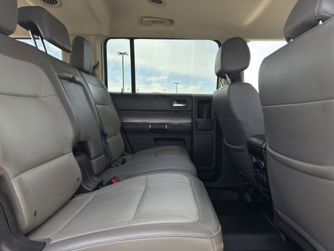 Used 2019 Ford Flex SEL w/ Equipment Group 202A AWD/4WD image 25