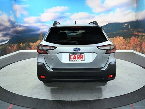 Used 2025 Subaru Outback Premium w/ Popular Package #1A image 7