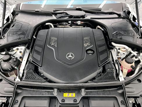 Used 2026 Mercedes-Benz S 580 4MATIC Sedan image 9