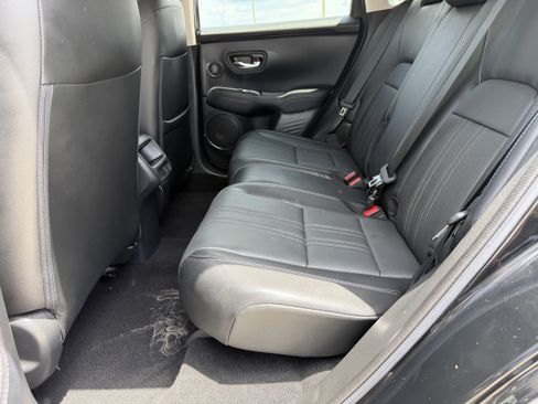 Used 2025 Honda HR-V EX-L image 17