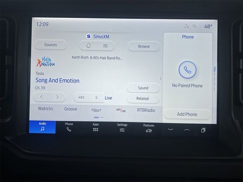 New 2025 Ford Bronco 4-Door image 4