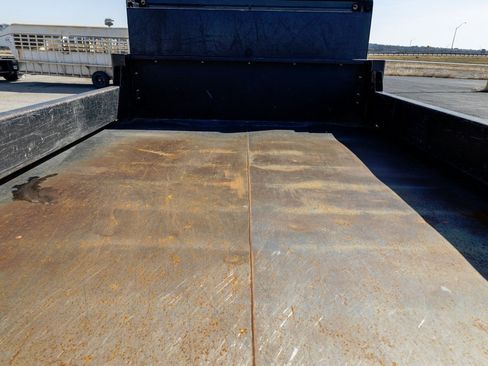 Used 2017 Ford F450 XL w/ Power Equipment Group image 16