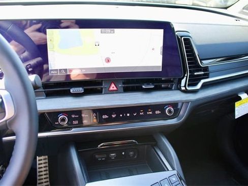 New 2025 Kia Sportage X-Line Prestige AWD/4WD image 17