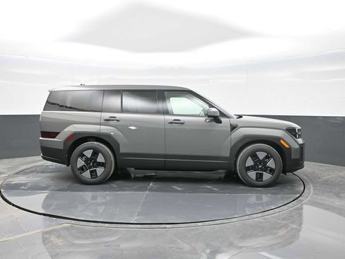 New 2026 Hyundai Santa Fe SE image 9