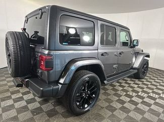 Used 2023 Jeep Wrangler Unlimited Sahara AWD/4WD video 2