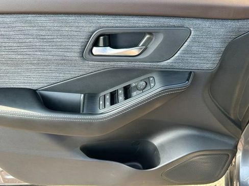 Certified 2023 Nissan Rogue SV AWD/4WD image 19