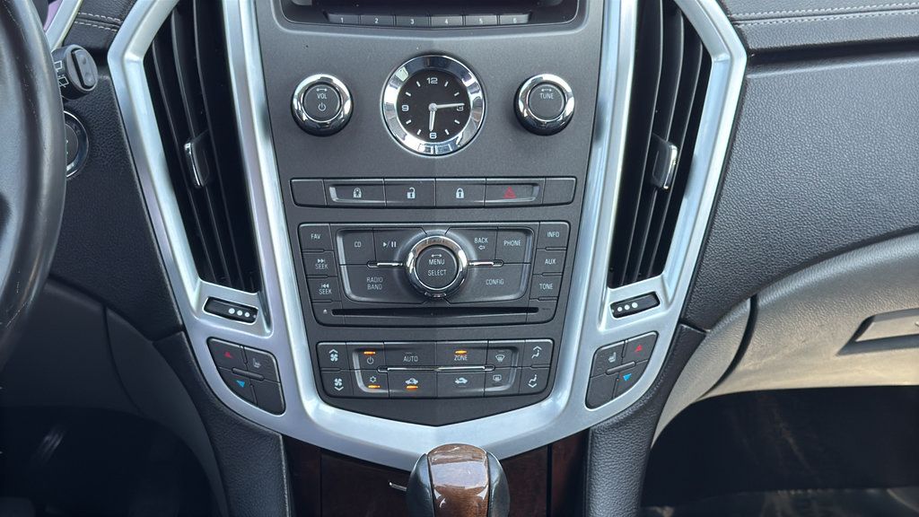Used 2010 Cadillac SRX Luxury AWD/4WD image 28
