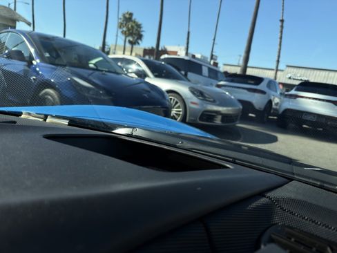 Used 2021 Chevrolet Corvette Stingray Preferred Conv w/ Z51 Performance Package image 35