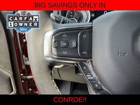 Used 2025 RAM 1500 Laramie AWD/4WD image 13