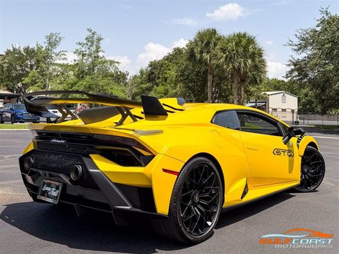 Used 2022 Lamborghini Huracan STO RWD image 52