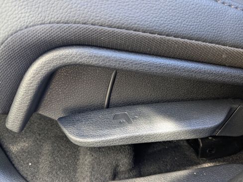 Used 2026 Kia Sportage SX image 17