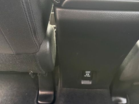 Used 2019 Mitsubishi Eclipse Cross LE AWD/4WD image 16