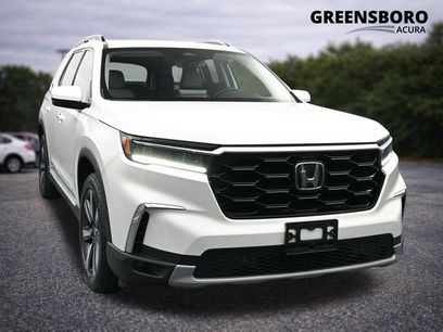 Used 2025 Honda Pilot Touring