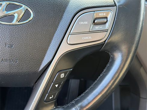 Used 2017 Hyundai Santa Fe Sport image 26