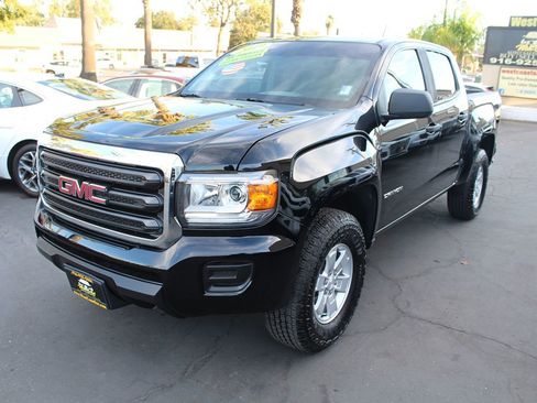 Used 2019 GMC Canyon 2WD Crew Cab image 4