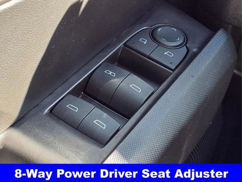 Used 2024 Chevrolet Colorado LT w/ LT Convenience Package II image 15