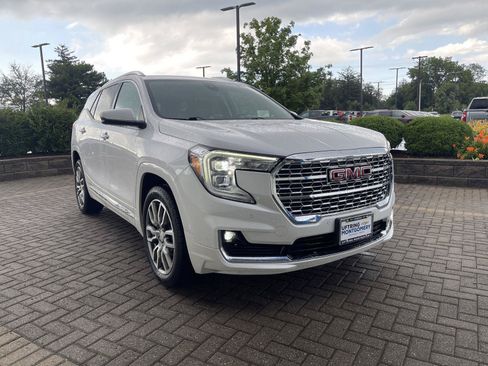 Used 2023 GMC Terrain Denali AWD/4WD image 7