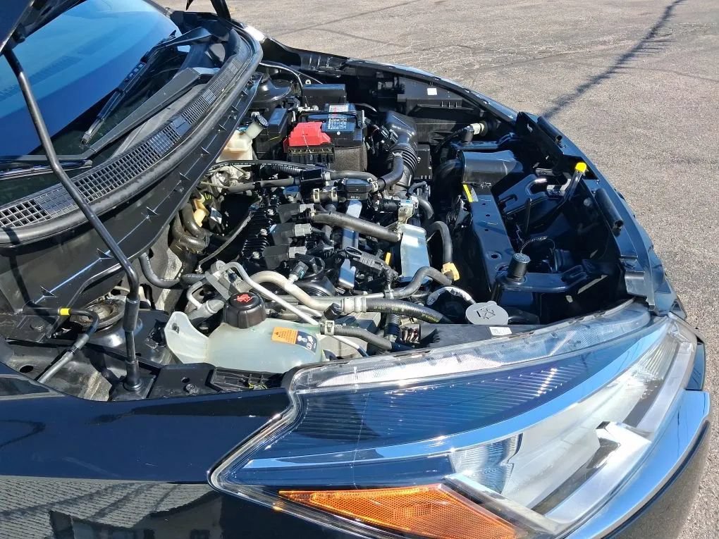 Used 2024 Nissan Kicks S FWD image 15