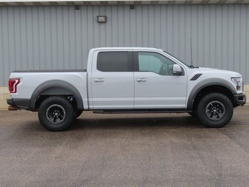 Used 2017 Ford F150 Raptor w/ Equipment Group 802A Luxury AWD/4WD image 2