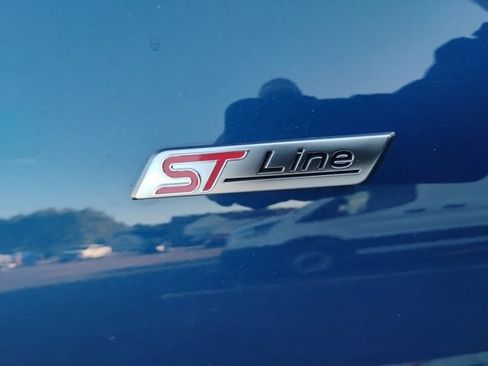 Certified 2023 Ford Escape ST-Line w/ Tech Pack #1 image 13