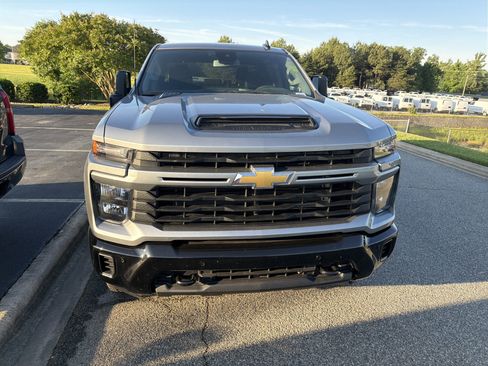 Certified 2025 Chevrolet Silverado 2500 Custom w/ Custom Value Package AWD/4WD image 3