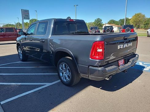 New 2026 RAM 1500 Big Horn AWD/4WD image 6
