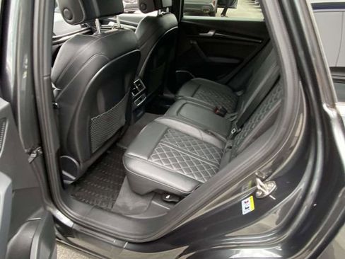 Used 2018 Audi SQ5 Premium Plus w/ S Sport Package image 9