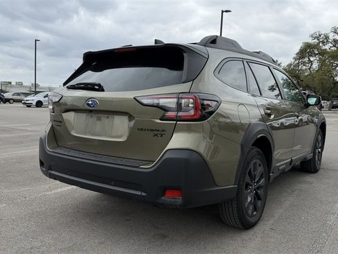 Used 2023 Subaru Outback Onyx Edition XT image 4