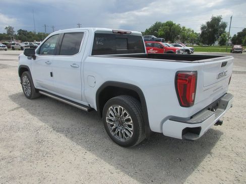 New 2026 GMC Sierra 1500 Denali Ultimate AWD/4WD image 10