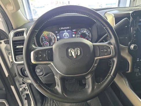 Used 2023 RAM 2500 Laramie AWD/4WD image 3