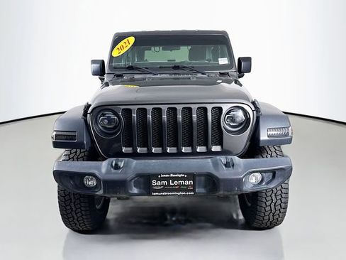 Used 2021 Jeep Wrangler Sport AWD/4WD image 2