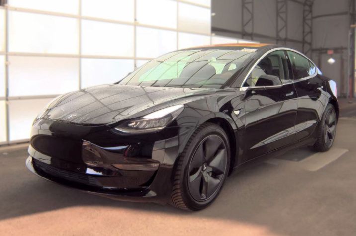 Used 2018 Tesla Model 3 Long Range AWD/4WD image 1