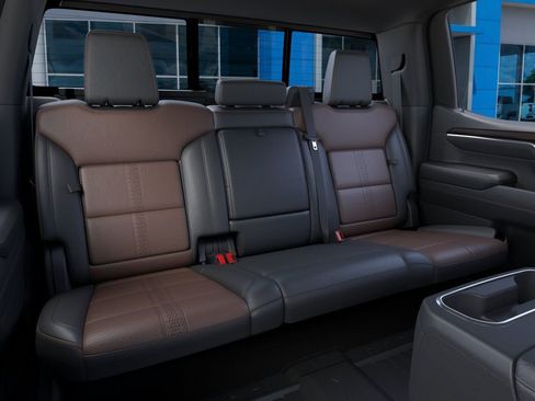 New 2026 Chevrolet Silverado 1500 High Country AWD/4WD image 17
