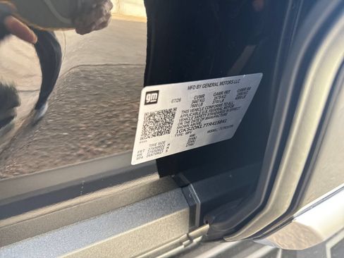 New 2026 GMC Yukon Denali AWD/4WD image 32