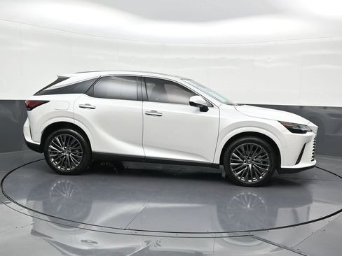 Used 2025 Lexus RX 450h AWD w/ Convenience Package image 7